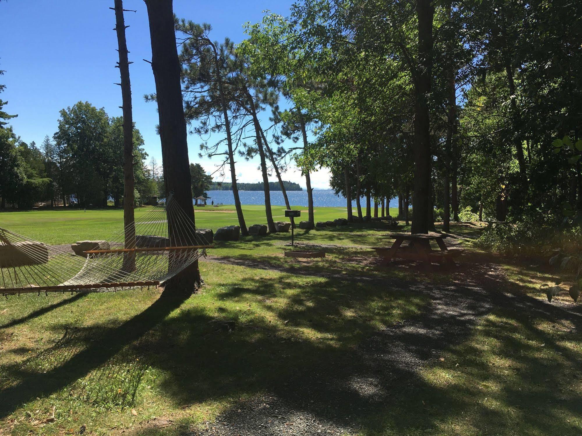 Bluff Point Golf Resort Plattsburgh Eksteriør bilde