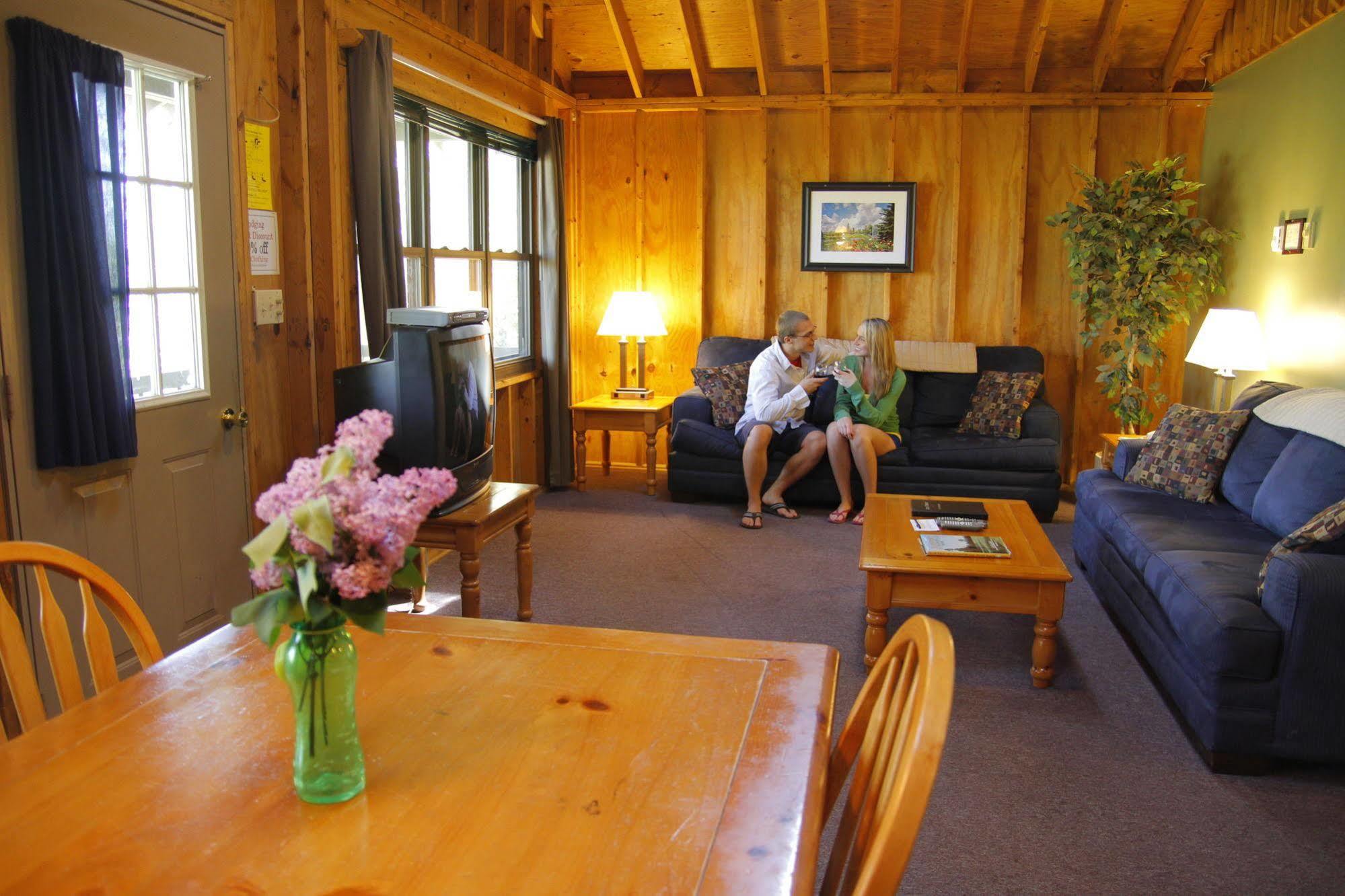 Bluff Point Golf Resort Plattsburgh Eksteriør bilde