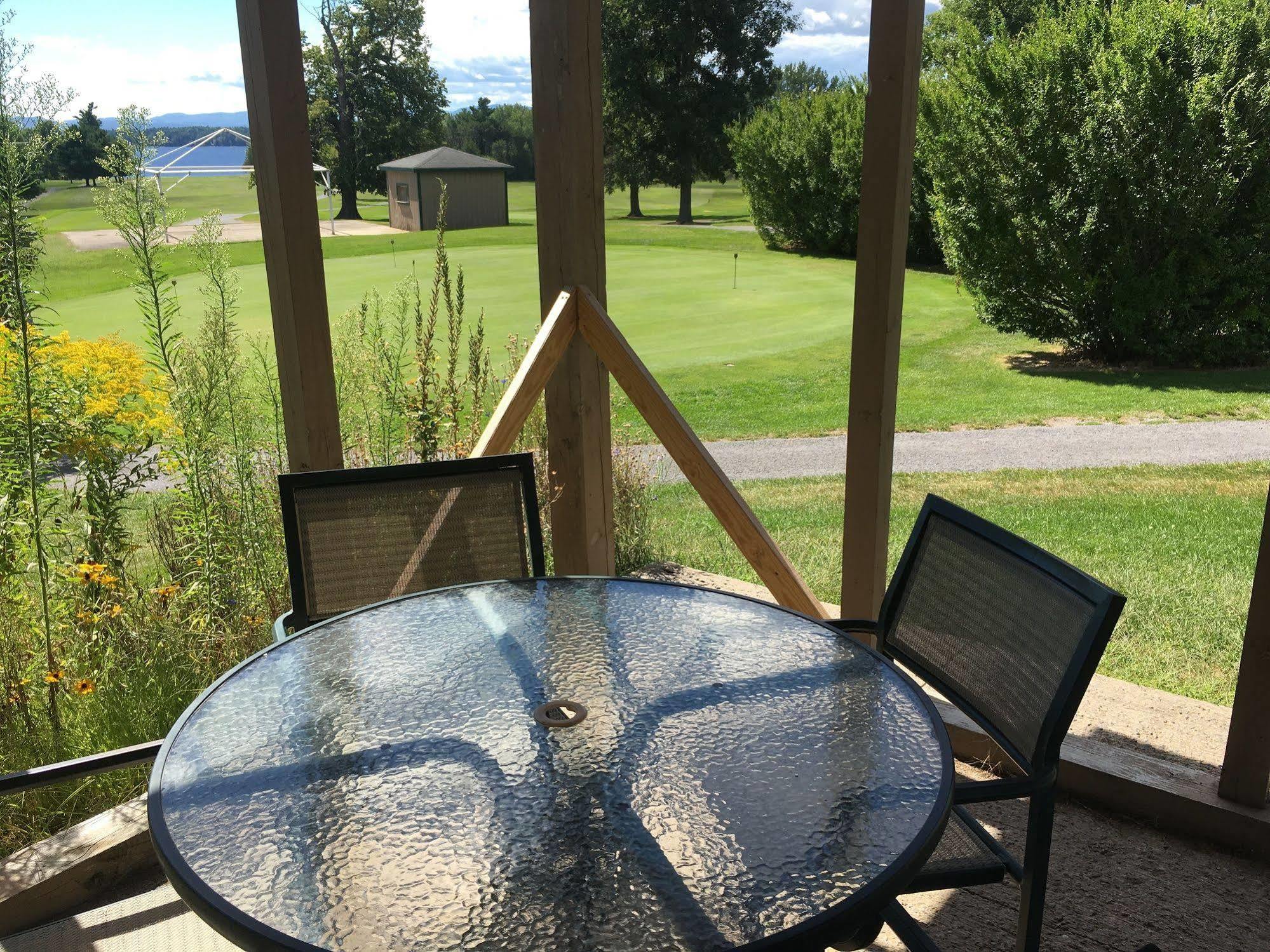 Bluff Point Golf Resort Plattsburgh Eksteriør bilde